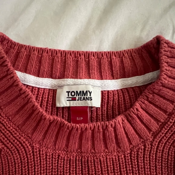 Tommy Hilfiger Women's Crew Neck Flag Sweater - Picture 5 of 6